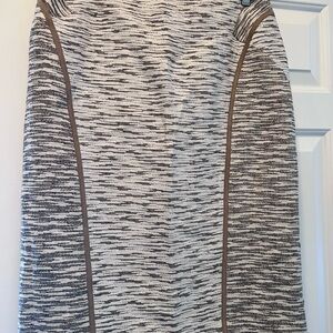 Classic and modern skirt by Lafayette 148, size 12, fully lined, back zip